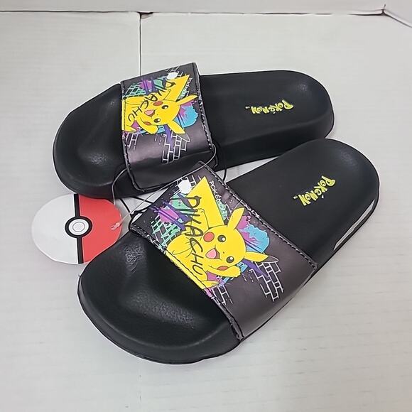 Pikachu Classic Pokemon Slides Unisex Kids Size 13 NWT - Picture 7 of 8